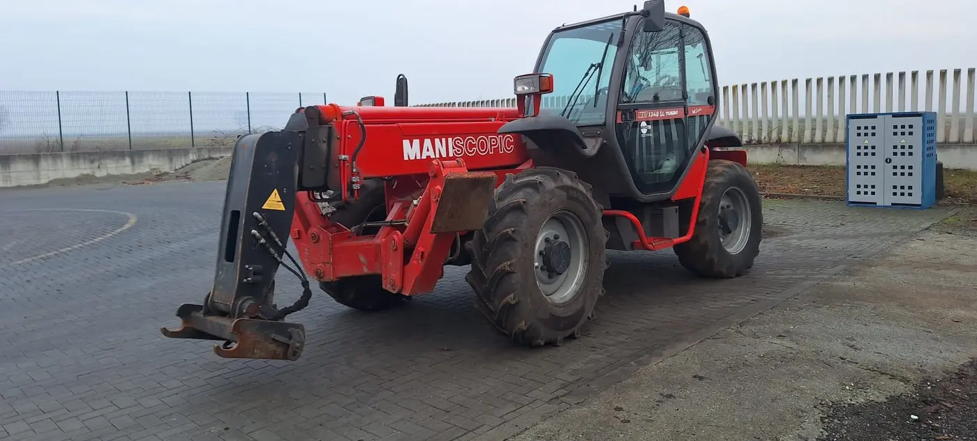 Sollevatore telescopico Manitou Maniscopic