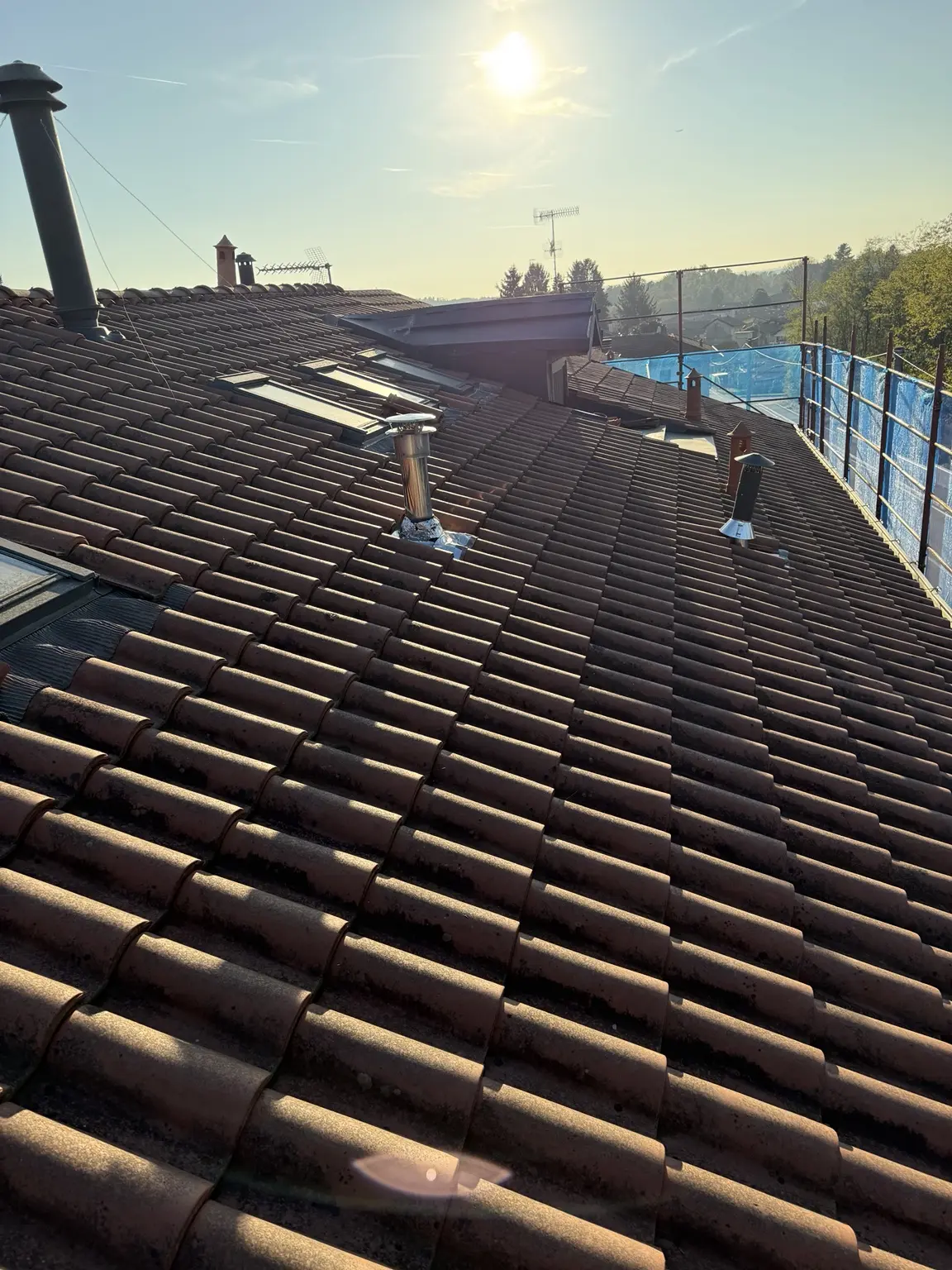 Rifacimento di una copertura residenziale in coppi